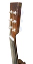 Guitarra de madera clásica, chica, en caja