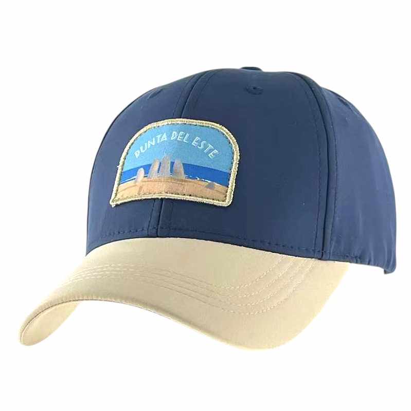 [HP1060] Gorro con visera, Uruguay con aplique PUNTA DEL ESTE , Armoric