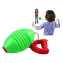 Pelota ovalada con manija, tuyo y mio en red