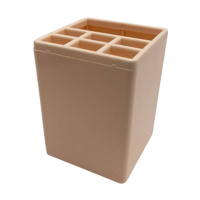 [E2590] Portalápices de plástico, en caja