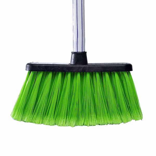 [G2910VD] Escoba para uso exterior con mango de madera,, verde