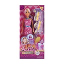 Muñeca articulada con accesorios para el cabello, en caja